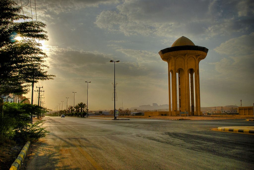 زيارة المعالم التراثية بالمزاحمية
